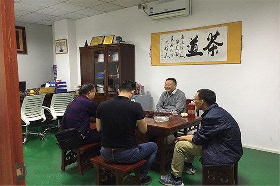 智能手環(huán)外殼模具哪家行？&mdash;&mdash;看看深圳博騰納塑膠模具制造廠