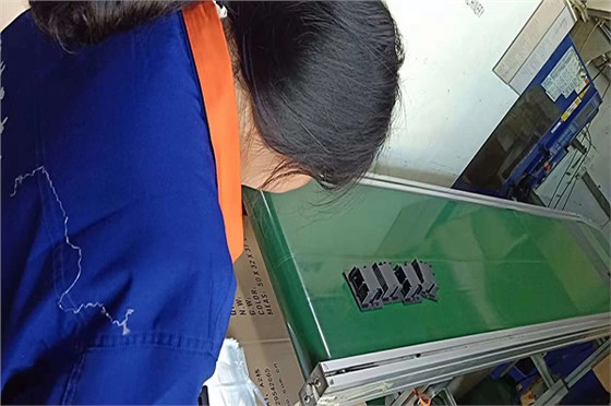 塑膠模具知識&mdash;&mdash;冷除了加衣服，還要注意「加強筋」