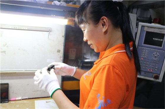 深圳塑膠模具廠：博騰納堅持以質(zhì)取勝，打造品質(zhì)工程