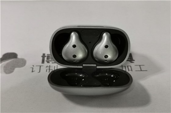 博騰納TWS藍(lán)牙耳機(jī)模具廠&mdash;&mdash;專注領(lǐng)域打造13年，更對味您的定制需求