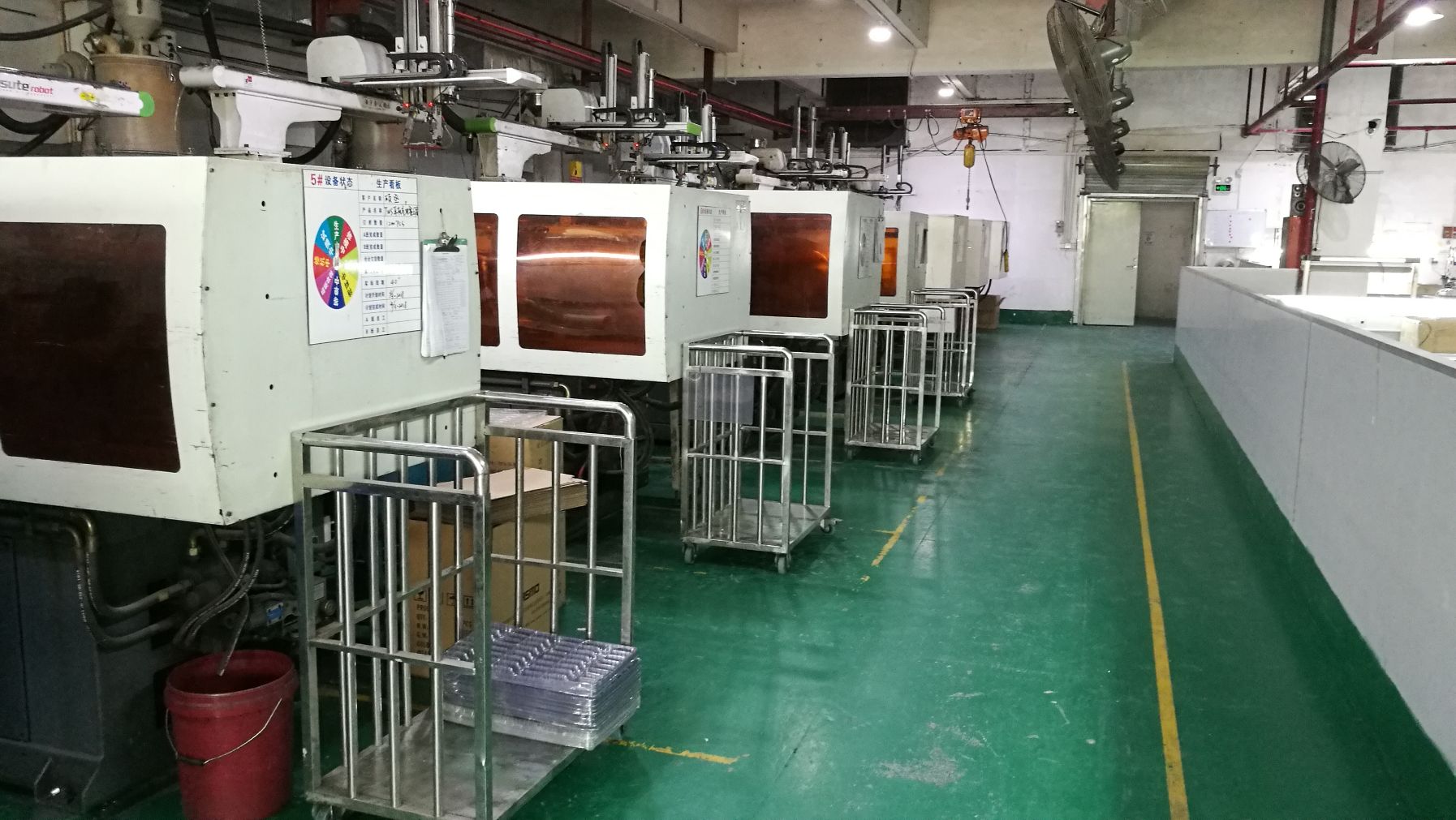 博騰納-10年專注藍(lán)牙耳機外殼、藍(lán)牙耳機注塑加工