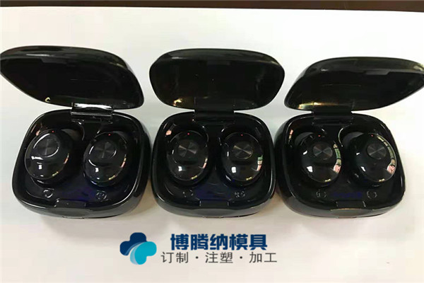 塑膠模具制造廠&mdash;&mdash;博騰納專業(yè)私模定制13年