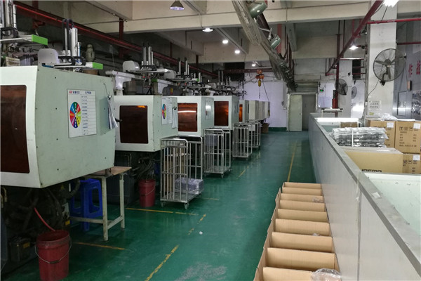深圳塑膠模具廠&mdash;&mdash;博騰納13年專注為客戶打造高品質(zhì)模具